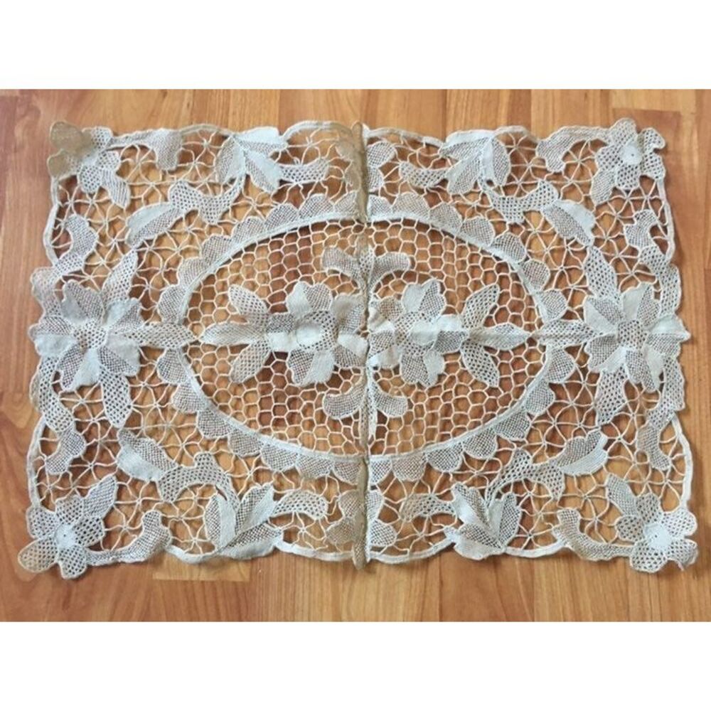 Vintage Handmade Rectangular Crochet Doylie